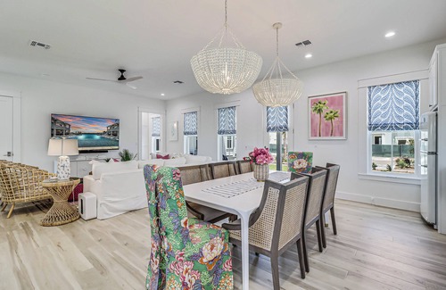 Port Aransas Cottage | Classic & Cozy! Perfect Cottage @ Cinnamon Shore South + Great Amenities!