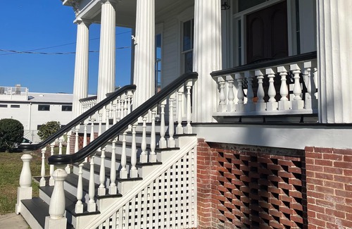 Wilmington Historic District House | Classic estate home in heart of Downtown Wilmington curated for entertaining