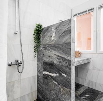 Kypseli Apartment | Classic Residence A3 apt 4ppl with Jacuzzi