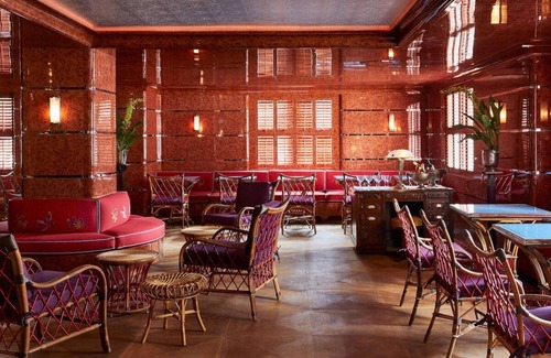 Mount Vernon House | Classic Room at Ulysses Hotel: Gothic Décor Near Baltimore's Highlights