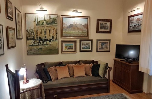 Belgrade Apartment | Classic Style Apartmentn