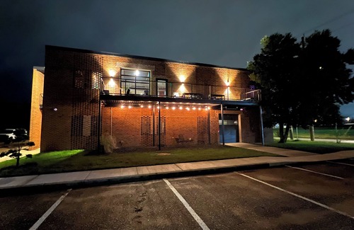 Manchester House | Classified Moto - The Schnickschnack Room