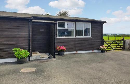 Lifton House | Classroom Two - Uk48651