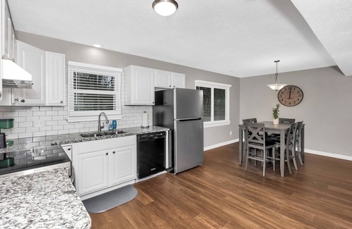 Huntsville House | Classy 3BR + 2 Bath with Dedicated Office