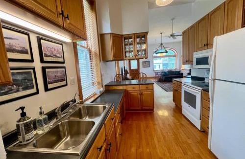 Clayton Villa | Clayton Bank on the Banks of the Mississippi!