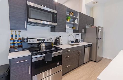 Downtown Cleveland Apartment | CLE Peaceful DT Loft - Playhouse Square