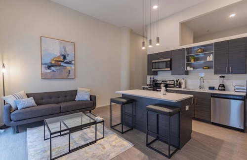 Downtown Cleveland Apartment | CLE Peaceful DT Loft - Playhouse Square