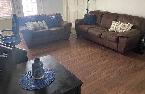 Fayetteville Apartment | Clean and Spacious-2 bedroom apartment!