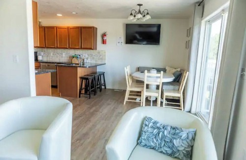 Pullman House | Clean, Close to WSU and Great for Groups
