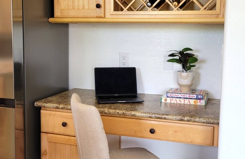 Tramonto House | Clean Modern Spacious Home w/Heated Pool