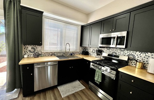 Henninger Park House | Clean New Cozy Modern Boho Spacious Family Home Near Disneyland Beaches SNA LAX