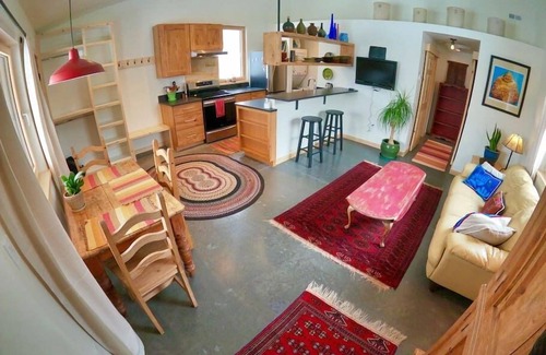 Bozeman House | Clean, one bedroom, newly constructed home within walking distance of downtown.