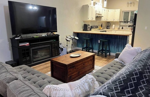 Coquille House | Clean remodeled hilltop rental home. Close to rivers and the ocean.