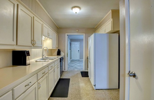Little Rock House | Clean, Safe Comfortable - Charming 4-bedroom house in Little Rock