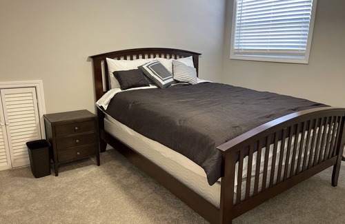 Royal Oak House | Clean, Safe, Modern Home Away from Home