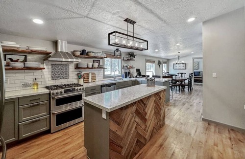Cascade Apartment | Clear Creek Retreat .