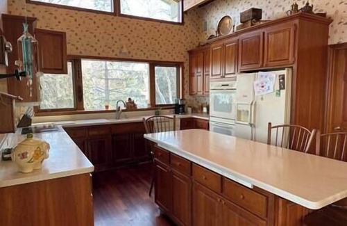 Annandale House | Clearwater Lake House