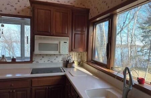 Annandale House | Clearwater Lake House