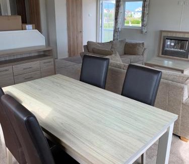 Lydd-on-Sea Resort | Clearwater Lodge - Valencia Heights