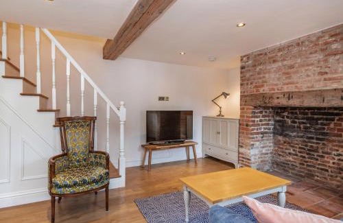 Southrepps House | Clematis Cottage