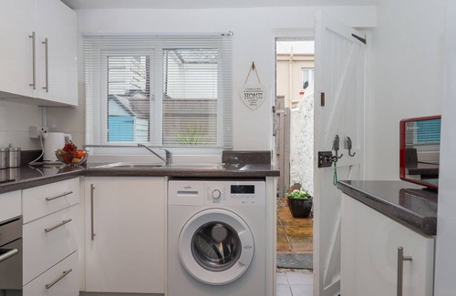 Roundham Cottage | Clements Cottage
