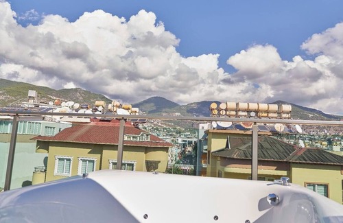 Alanya House | Cleopatra Beach Ultra-Luxury 3-bedroom Penthousenn