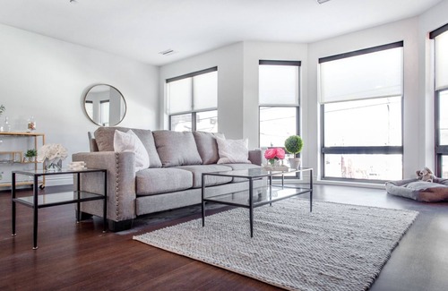 Little Italy Apartment | Cleveland Luxe Apartment w/Patio