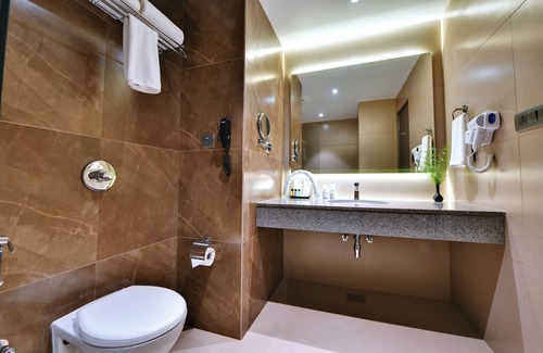 Bhuj Hotel | Click Hotel Bhuj