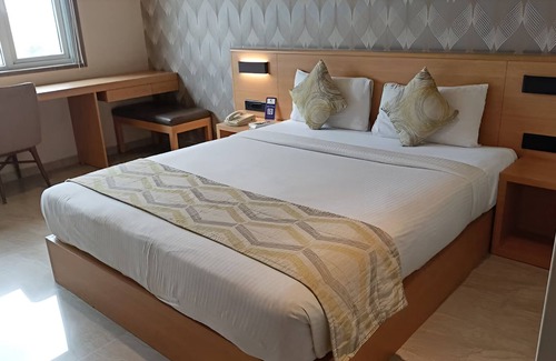 Bhuj Hotel | Click Hotel Bhuj