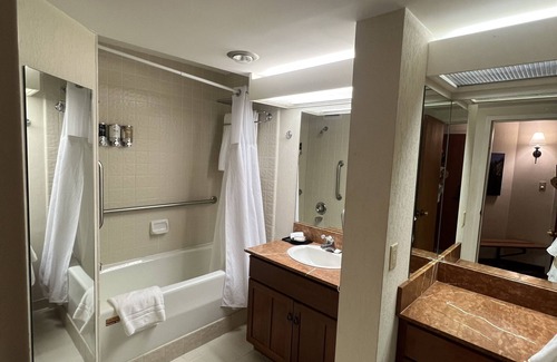 Salt Lake Mountain Resorts Cabin | Cliff Club room New Years week 2024-25 in the ski-in/out Cliff Lodge at Snowbird