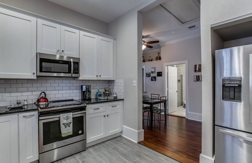 Tobin Hill House | Cliff Diver House: Downtown, Riverwalk, Pearl