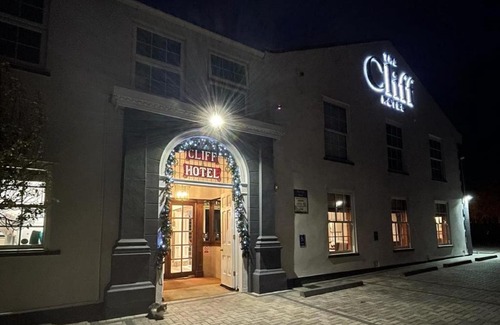 Gorleston-on-Sea Hotel | Cliff Hotel