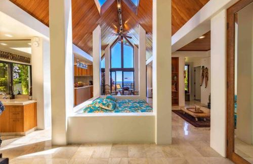 Haiku Villa | Cliff House with Ocean Views in Haiku, Maui jungle