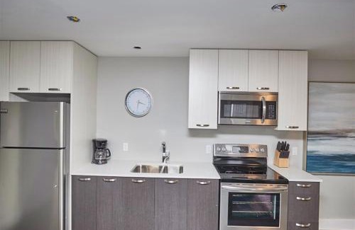 Niagara Falls House | Clifton Superior 201