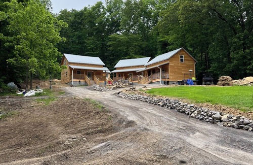 Rogersville Cabin | Clinch Mountain Reserve Cabin #3. Family-friendly cabin near Rogersville, TN.