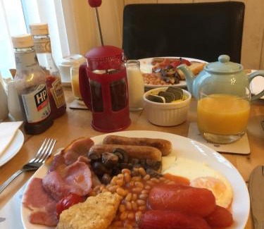 Paignton Bed & Breakfast | Cliveden Guest House