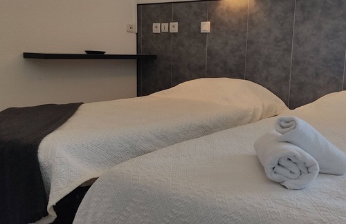 Velaux Hotel | Clos la Verdiere