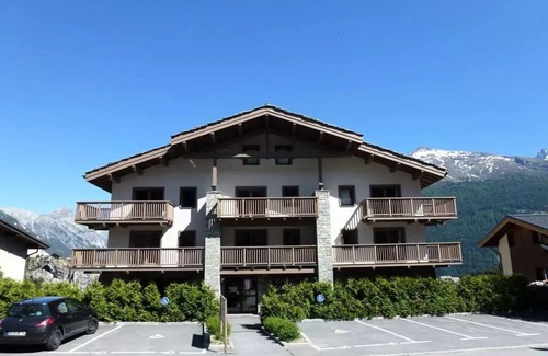 Aussois Apartment | CLOS15 Spacious apartment for 5/6 people