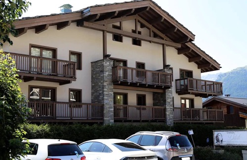 Aussois Apartment | CLOS15 Spacious apartment for 5/6 people