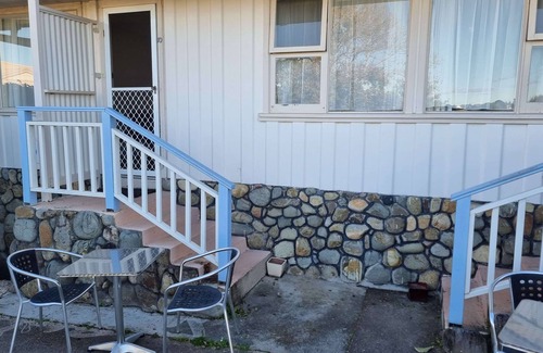 Bermagui Apartment | Close to Beach, Harbour Marina, Country Club, Golf Course, Restaurants, Cafes