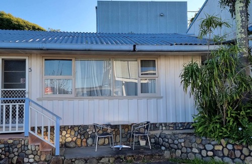 Bermagui Apartment | Close to Beach, Harbour Marina, Country Club, Golf Course, Restaurants, Cafes