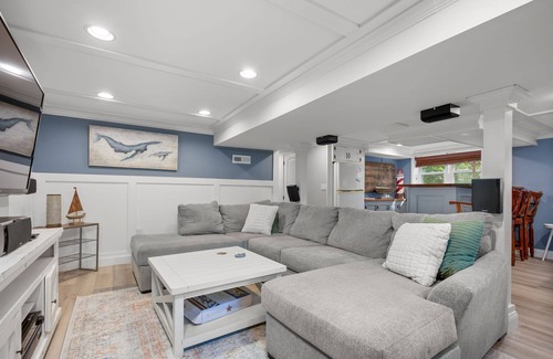 Harwich House | Close to Beach Long Pond and Bike Trail AC WiFi Game Room with Bar