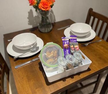 Overstrand Apartment | *Close to Beach* One Bedroom Suite with Parking