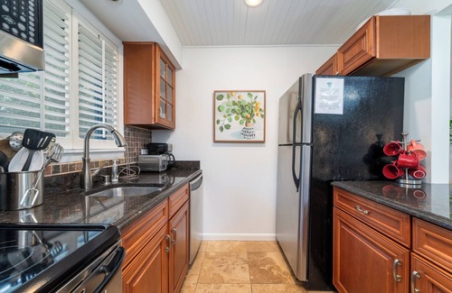 Seabrook Island House | Close to Beach! Inviting 2BR/2BA High Hammock Villa! Upper Level! Amenity Cards Available