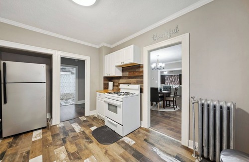 Cleveland Apartment | Close to Coventry, Close to Everything! Perfect for Long or Short Stays