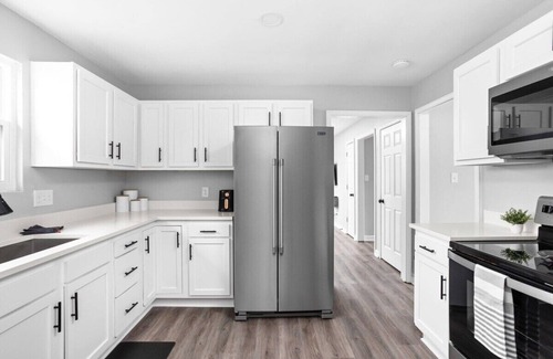 Acton House | Close to Downtown & Sites | Pet Friendly Retreat