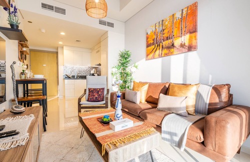 Sheikh Zayed Road Apartment | Close to Dubai Water Canal 1BR with Balcony, Aykon City 2 Tower C, Business Bay