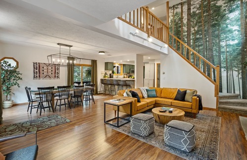 Albrightsville House | Close to Lake/Hot Tub/Game Room/Designer Dream