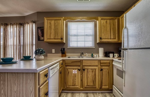 Pigeon Forge Ski Chalet | Close to Pigeon Forge, One story, Motorcycle Friendly, River View