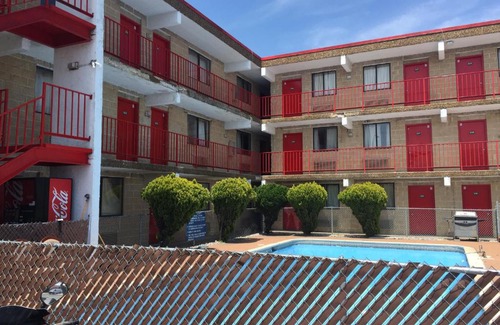 Seaside Heights Hotel | Cloud 9 Inn